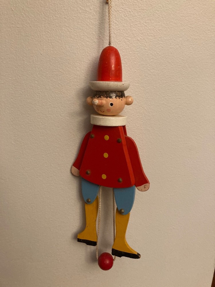 Vintage Wood Hand Painted Pinocchio Pull Cord Puppet Toy 11"