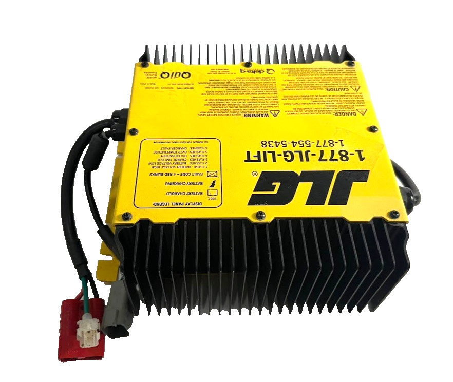 JLG BATTERY CHARGER 1001112111-1930ES 2630ES 3246ES 2030ES 2646ES PRE-OWNED 24 V