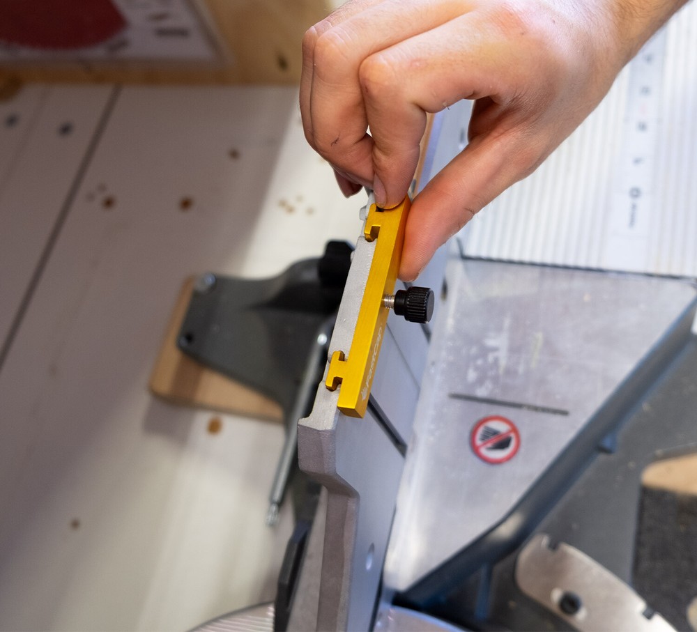 FastCap Crown Stop Fence