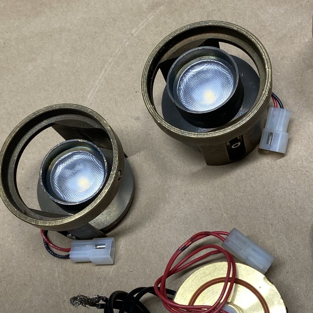 SHOW CASE LIGHTING 3 MODULE LIGHTS # 13881 & 2 DRIVERS