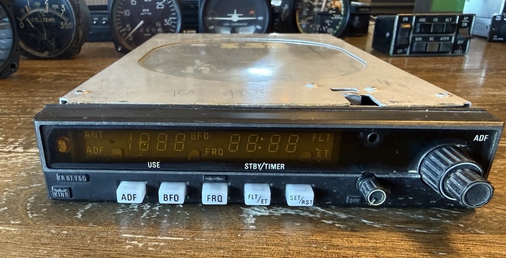 King KR87 ADF Receiver 066-1072-00 w Tray Bendix King Avionics Untested