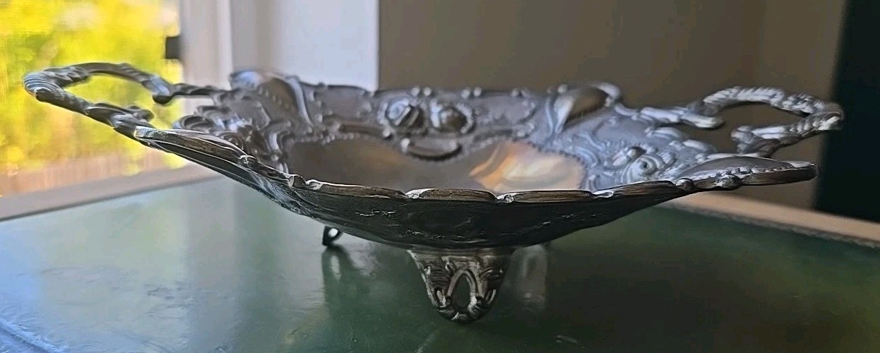Studio Silversmiths 5 1/2" Square Dish Silver-plated Patina Footed With Handles