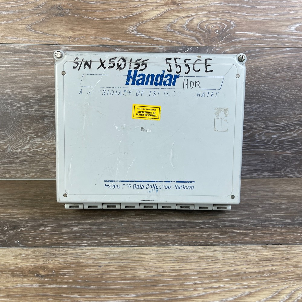 Vaisala Handar Model 555 White Data Collection Platform