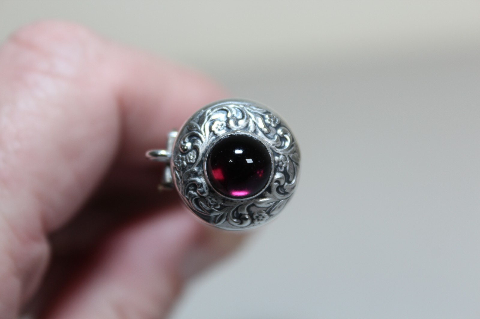 Victorian Sterling Silver Cut Crystal Laydown Perfume Vial Amethyst Gen Hinged