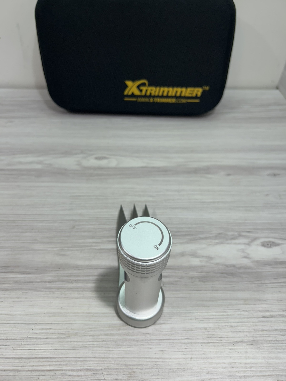 X-Trimmer - Wireless Electric Bud Trimmer Scissors, Wet or Dry Hydroponic Plants