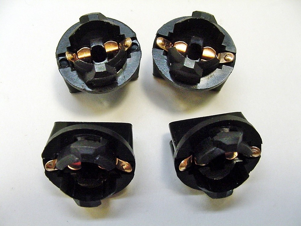 4x Buick 194 Instrument Panel Cluster Light Bulb Lamp Dashboard Socket Plug NOS