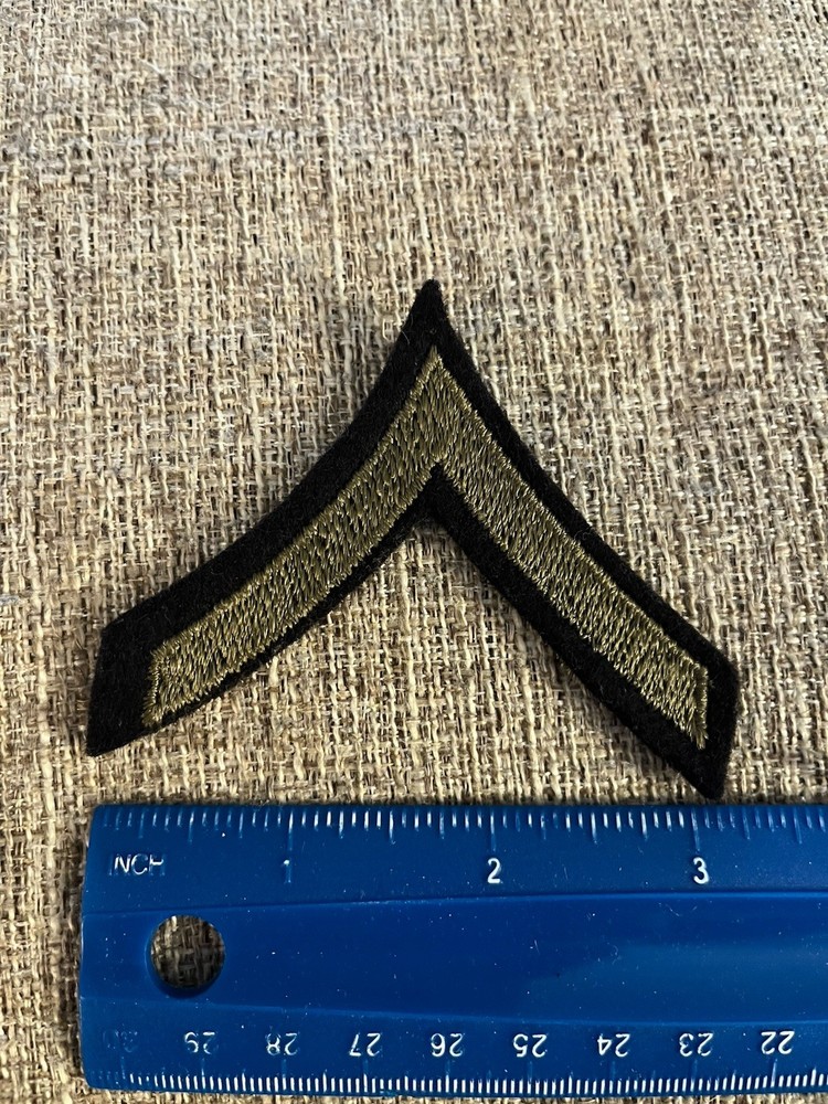 WWII US Army Private Enlisted Patch INV12038