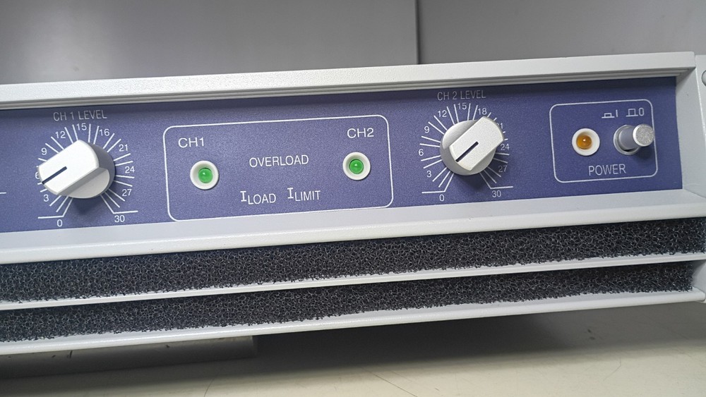 Great Condition Venable Instruments VLA1000 Linear Amplifier W/ PIP2 FXQ2 Module