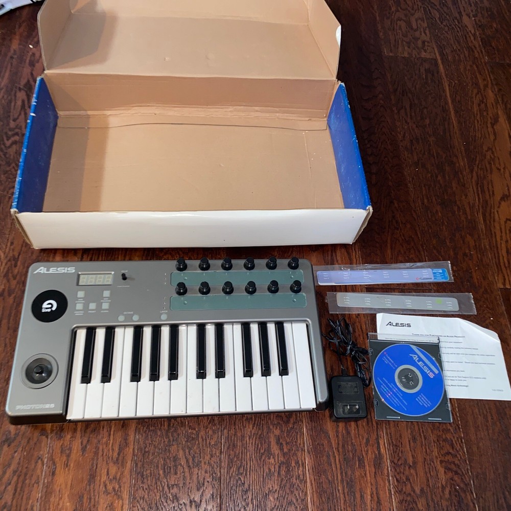 Alesis PHOTON 25 USB/MIDI Keyboard Controller