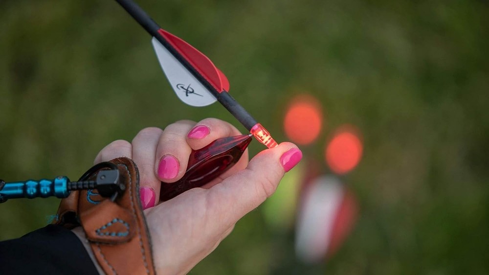 Ergonomic Red Archery Nock Tool for All Nock Types - Lightweight & Efficient