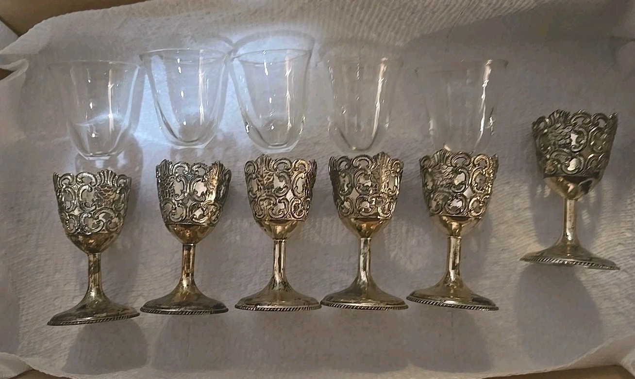 Vintage Set Of 5 Silver plated Goblet Wine Shot/Dinner Glasses.