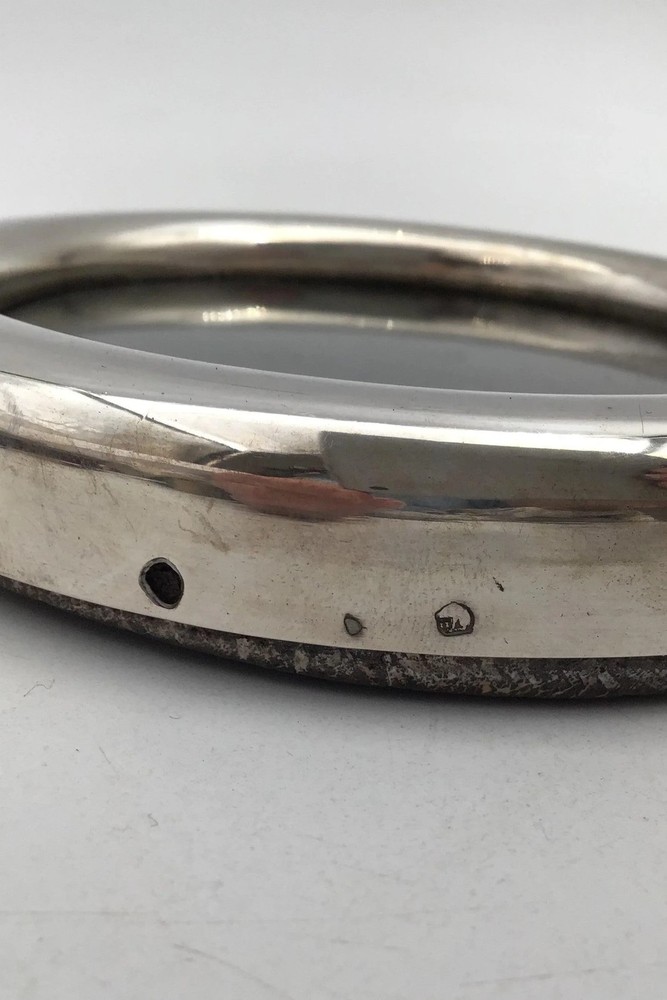 Round Silver Picture Frame