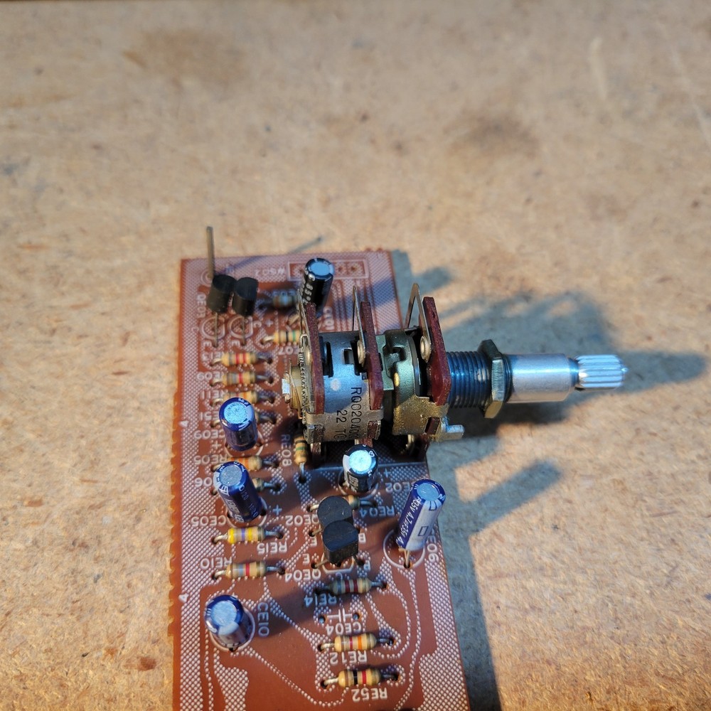 Marantz SR-2000 Tone Amp board.