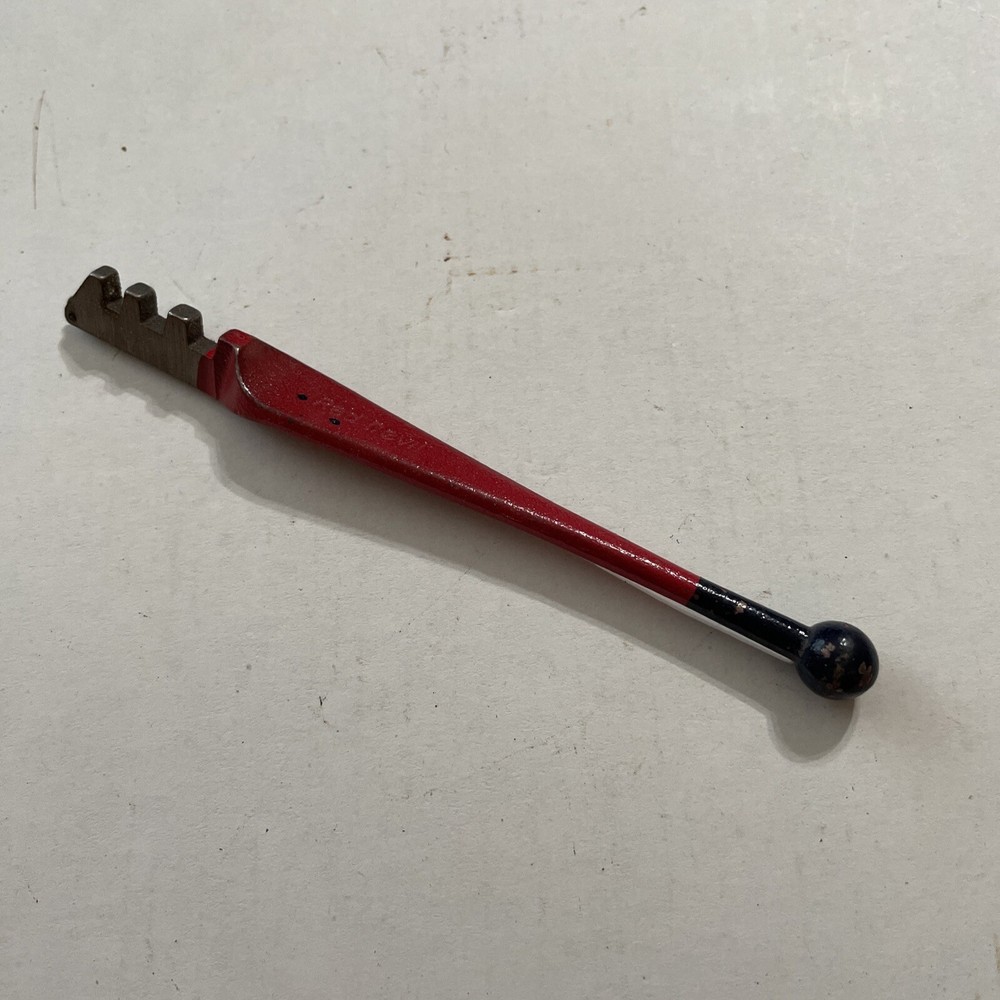 Red Devil 1023 Ball end Glass Cutter With Pouch