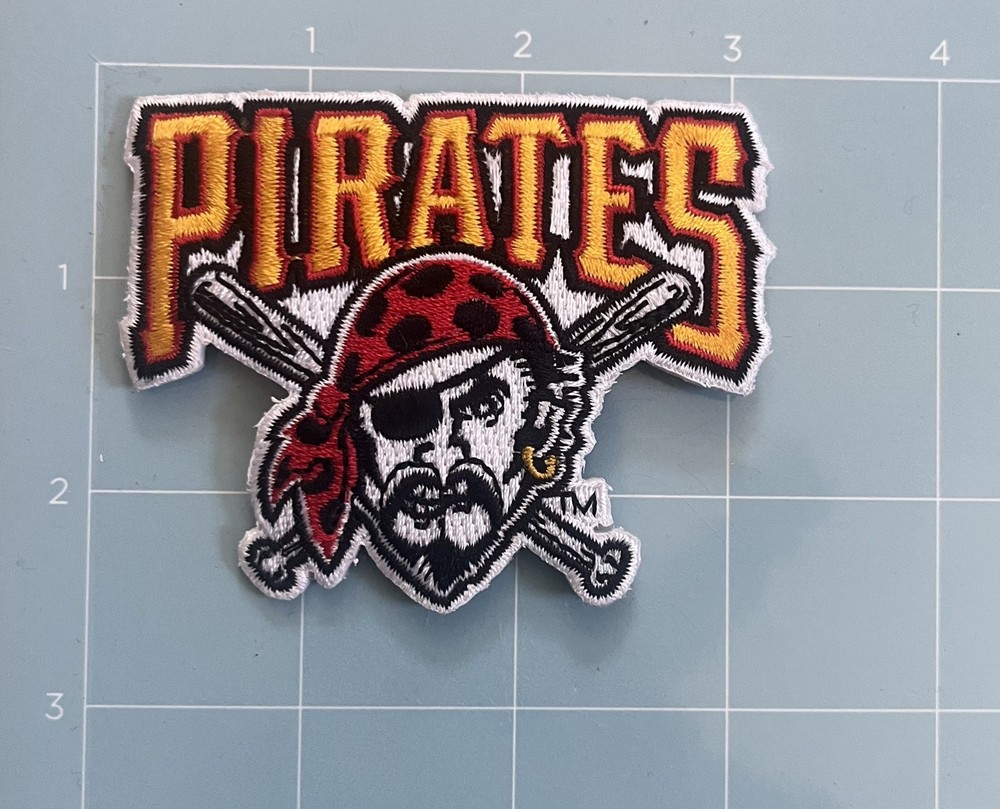 RARE PITTSBURGH PIRATES MLB BASEBALL VINTAGE PATCH
