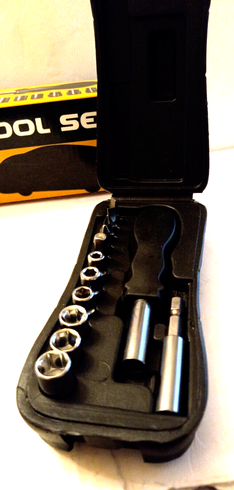 CAR TOOL SET SOCKETS FLAT HEAD & PHILLIPS BITS HANDLE EXTENDER CAR SHAPE HOLDER