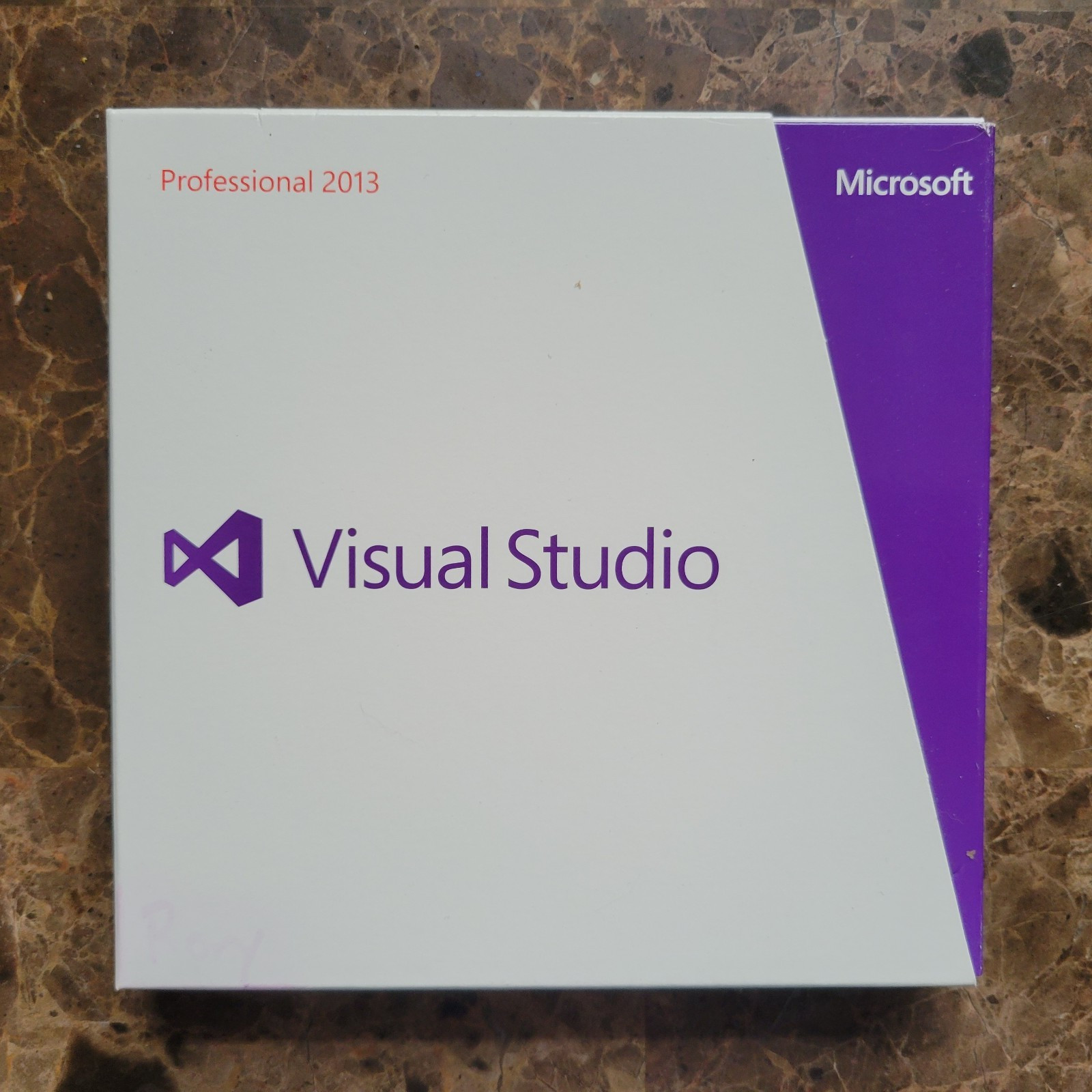 Microsoft Visual Studio 2013 Professional Full Version RETAIL Box