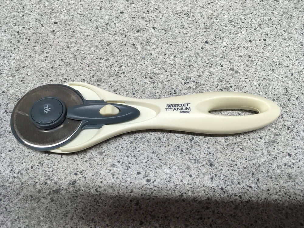 Westcott Titanium Rotary Cutter