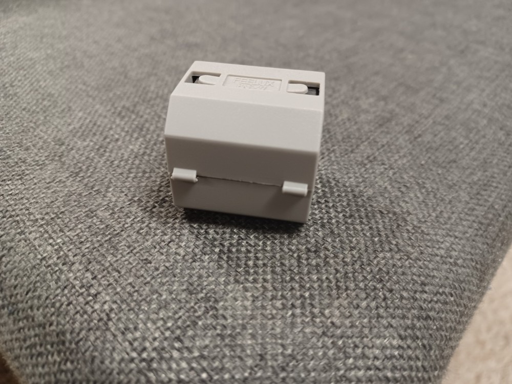 FEELUX BNF-18 Split Ferrite Core EMI Interference Filter Round Cable Clamp