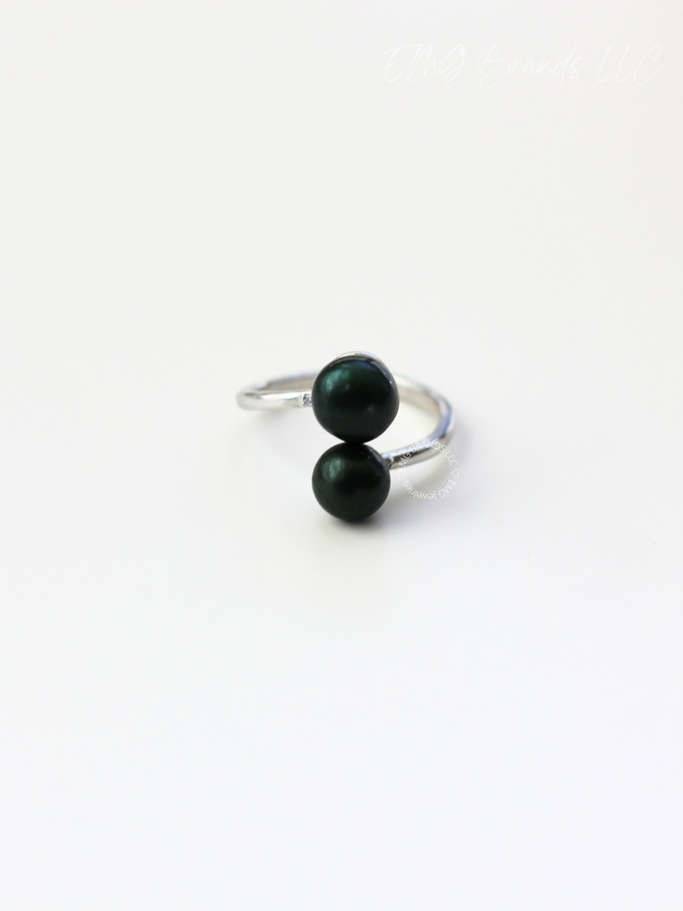 Deep Green Pearl Ring