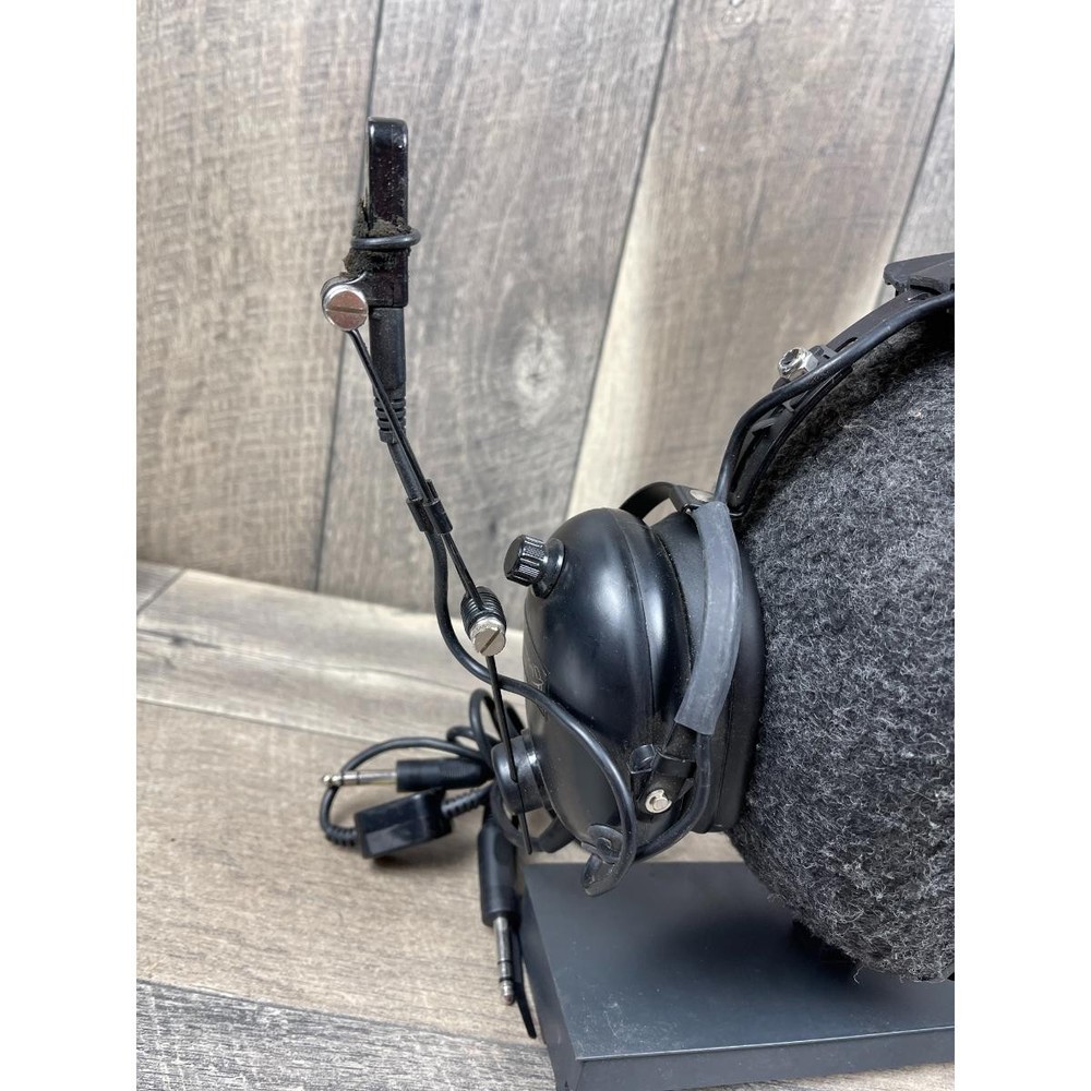 Flightcom 4DX Classic Over-Ear Aviation Headset Black Wired Adjustable Headband