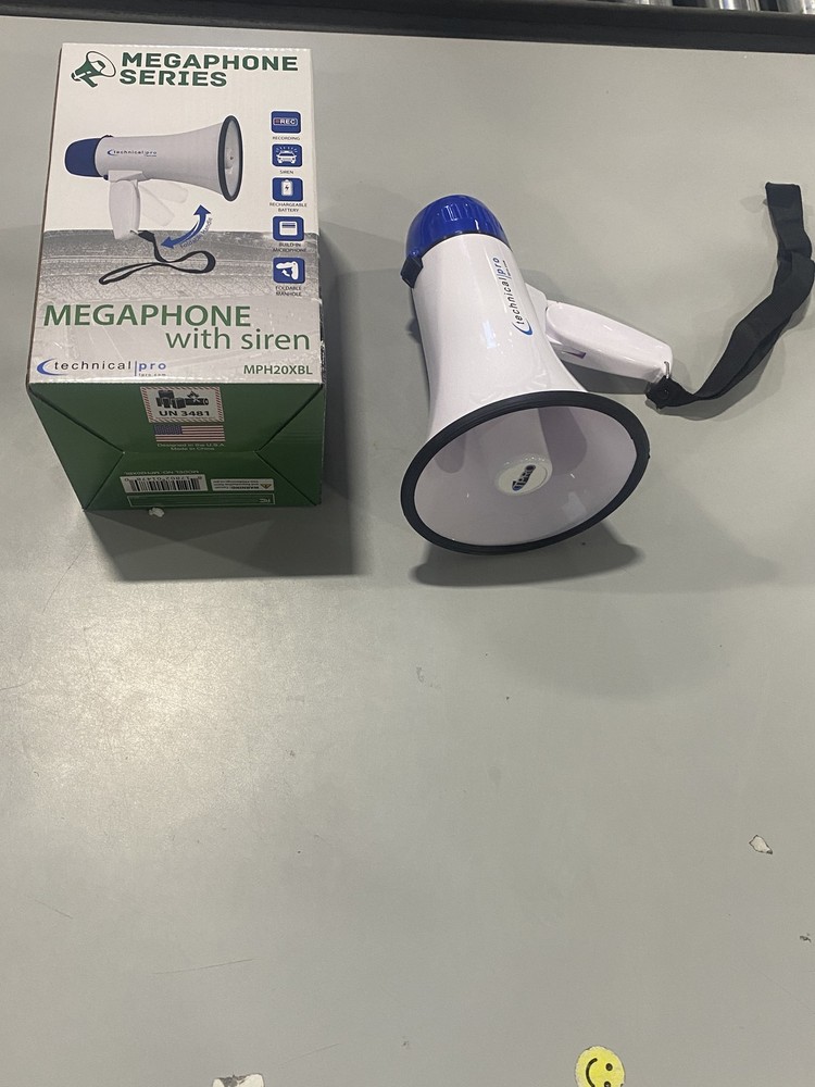 TECHNICAL PRO RECHARGEABLE BATTERY MEGAPHONE, 25 WATTS