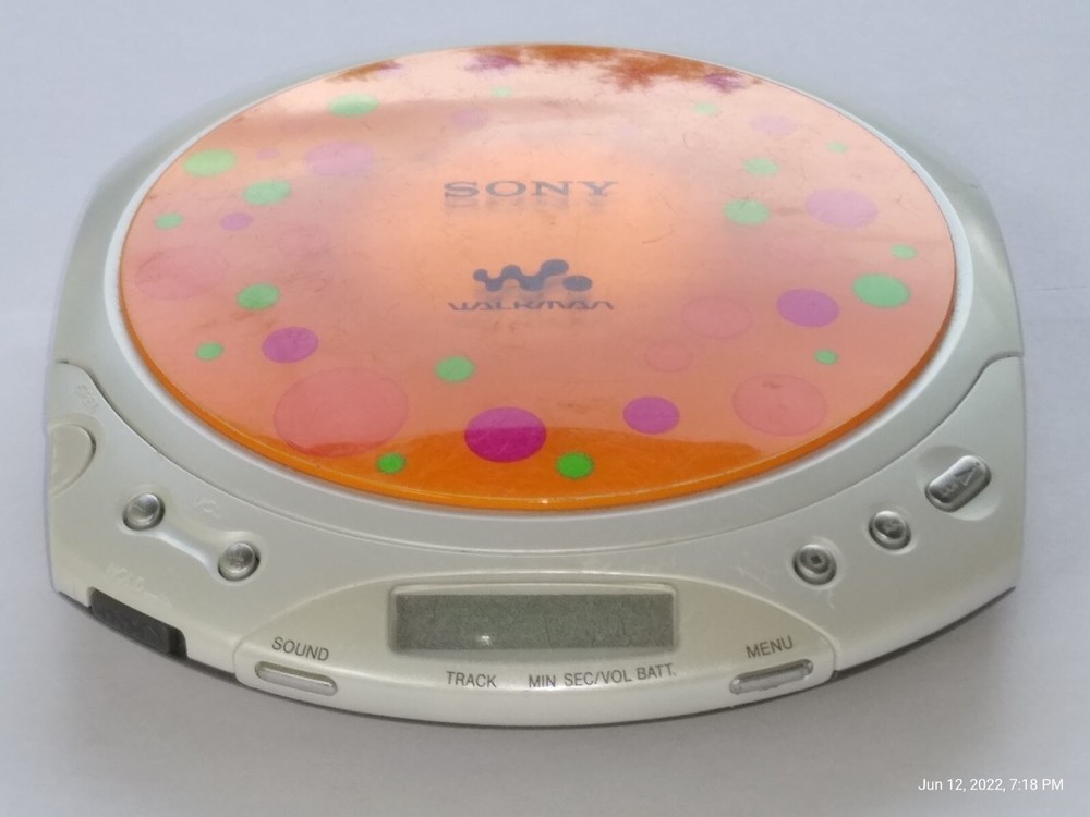 Sony D-EQ550 Portable CD Player Walkman