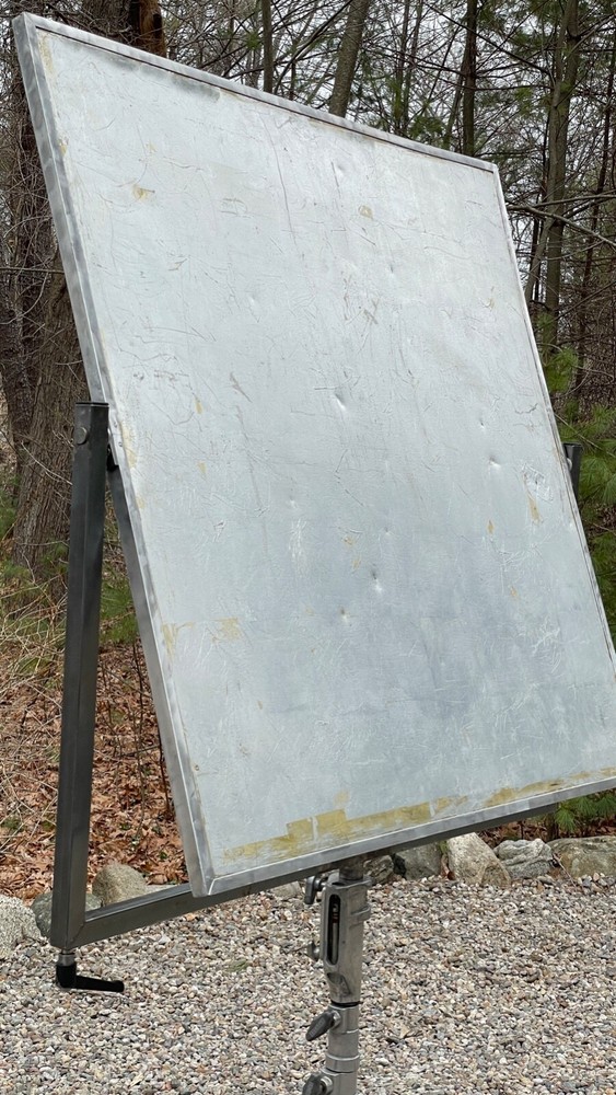42" X 42" REFLECTOR