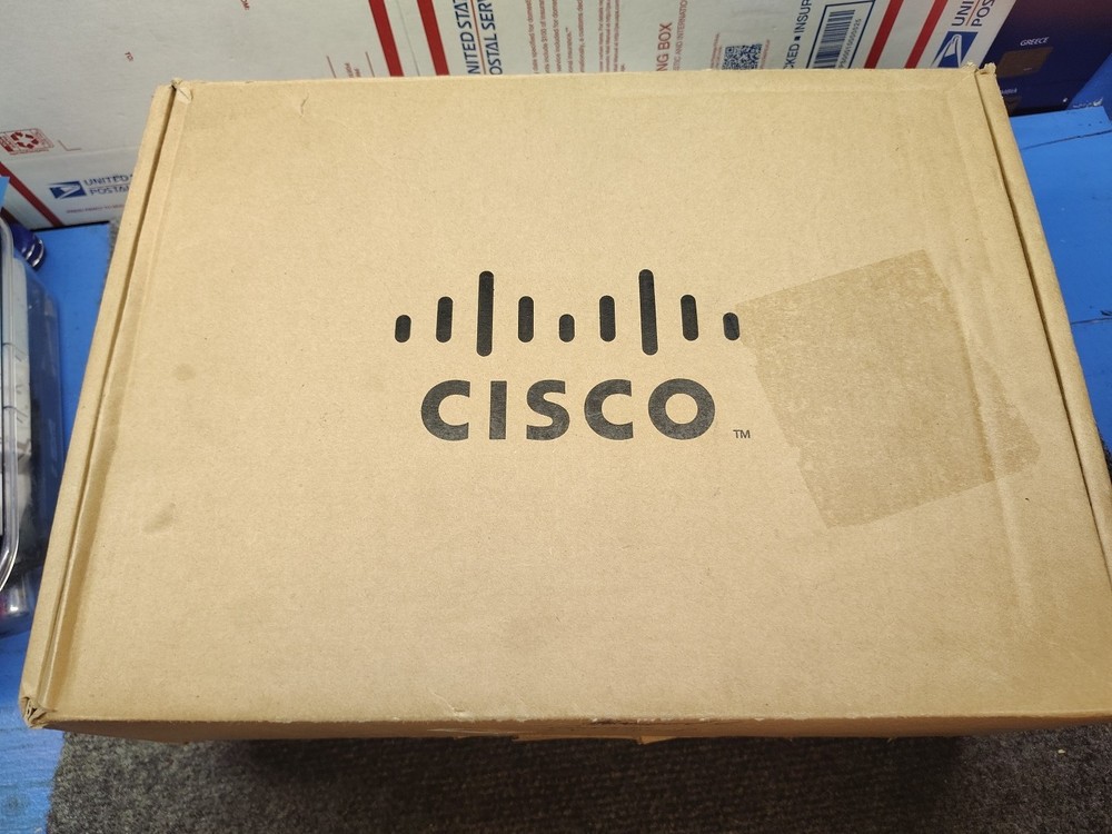 Cisco D9865-H Satellite Receiver With Remote Control Unit & Extras ~NEW