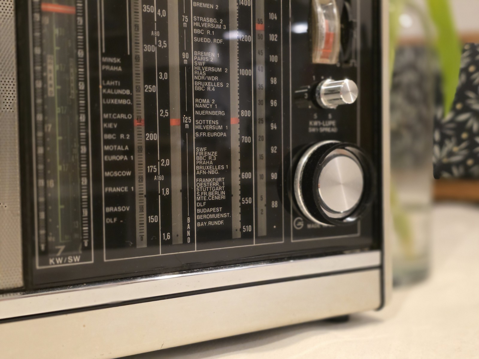 WORLD RECEIVER GRUNDIG SATELLIT 1000, new BELT