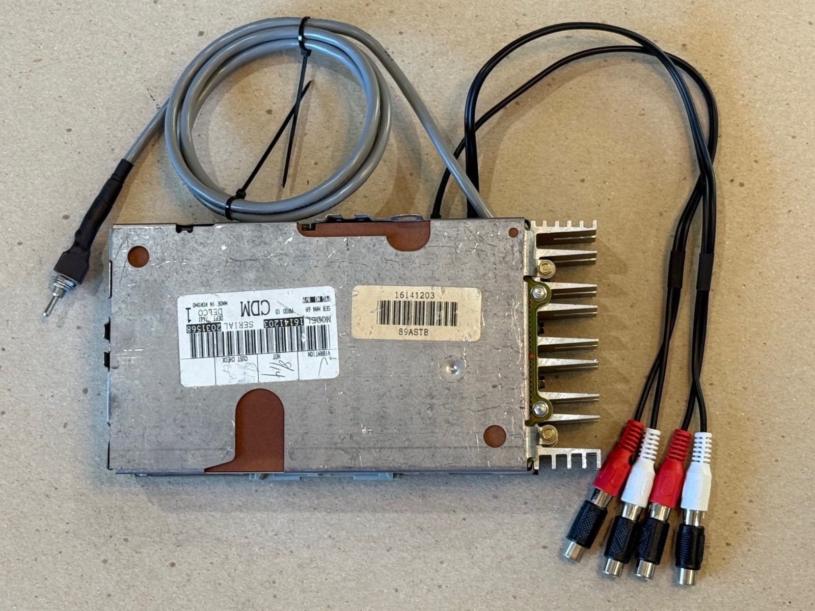 CHEVY-GMC 88-94 TRUCK RADIO BASS-TREBLE RECEIVER BLUETOOTH RCA GM DELCO CDM AMP