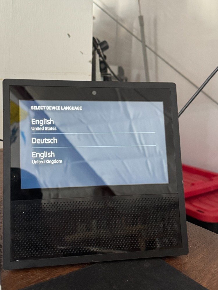 Amazon Echo Show 1st Gen Alexa Voice Control 7" Touchscreen, WiFi - Black