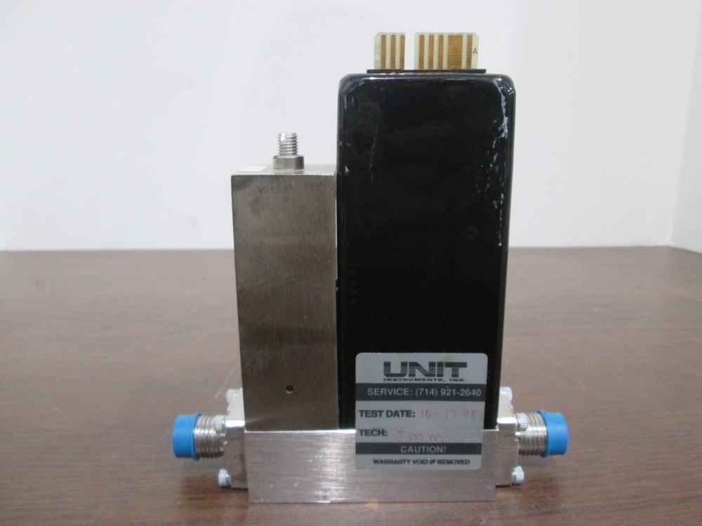 Unit, UFC-1260A, 2 SLM, N2, Mass Flow Controller, 1/4" Port, Card Reader, Used