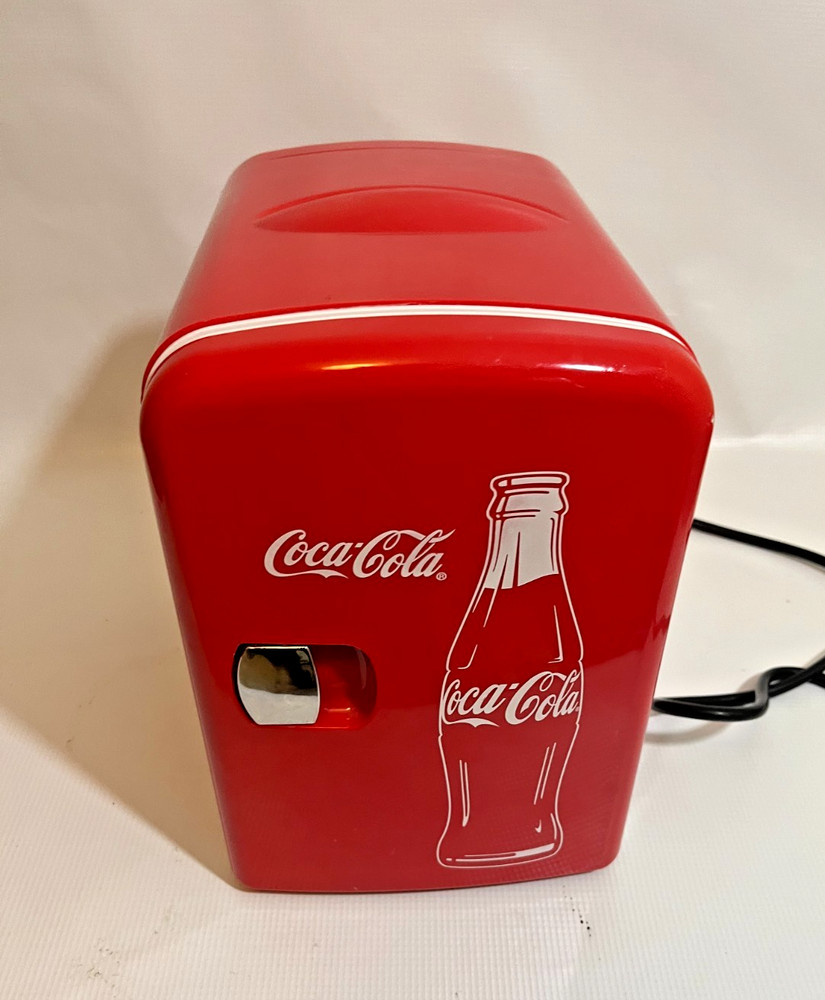 Coca-Cola Red Mini-Refrigerator-Tested