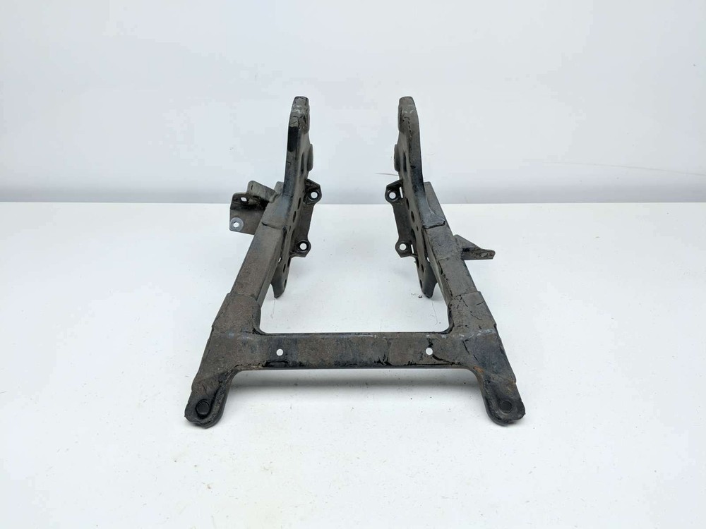 22 Can Am Outlander 570 Rear Sub Frame Support Mount Bracket