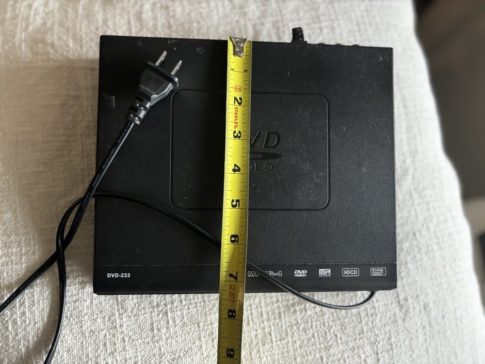 DVD-233 Player MPEG-4 MP3 HDCD Kodak CD Compatible | Tested & Working