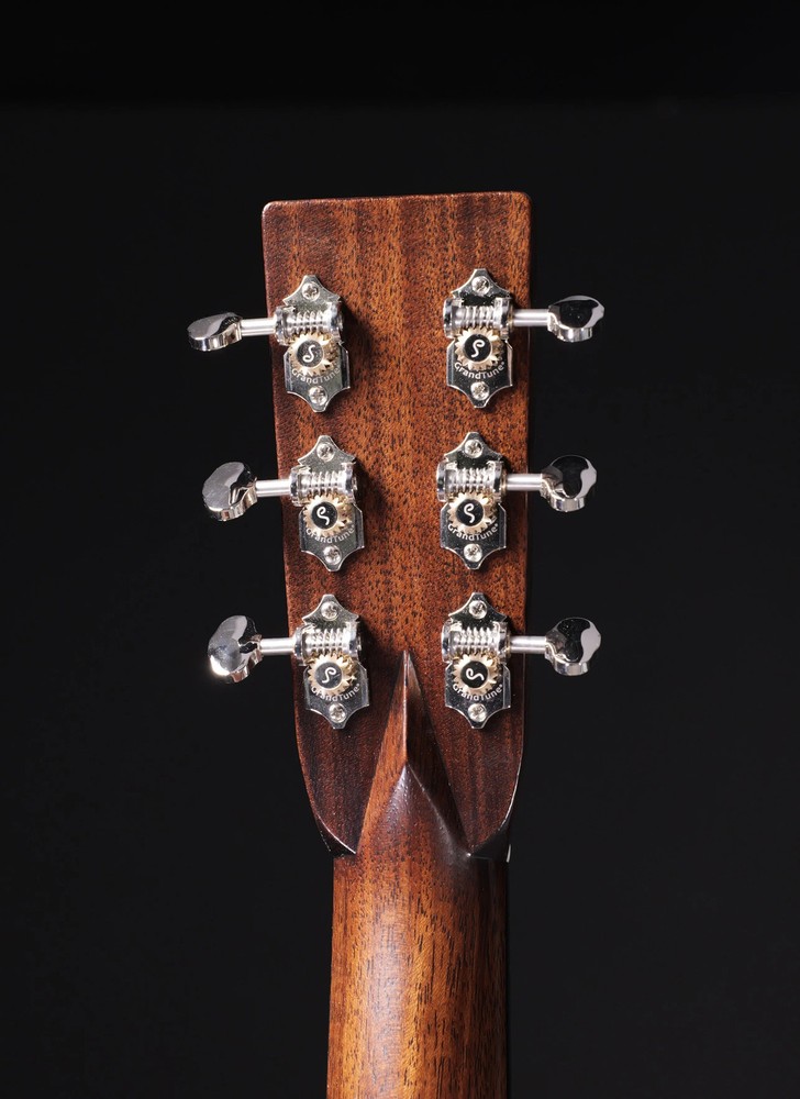 Bourgeois Hog Top OM