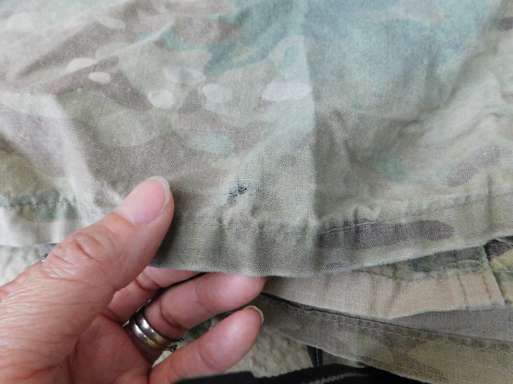 US ARMY MULTICAM FLAME RESISTANT COAT SZ LARGE -REG