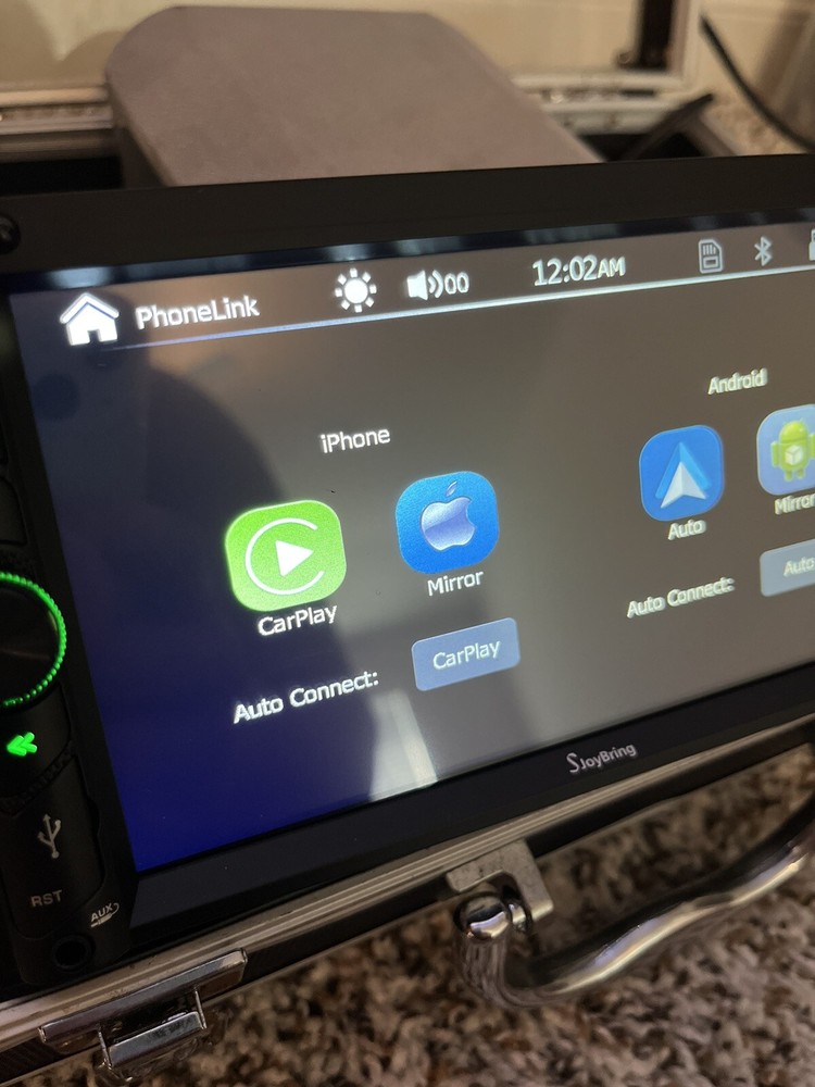 Apple CarPlay Radios