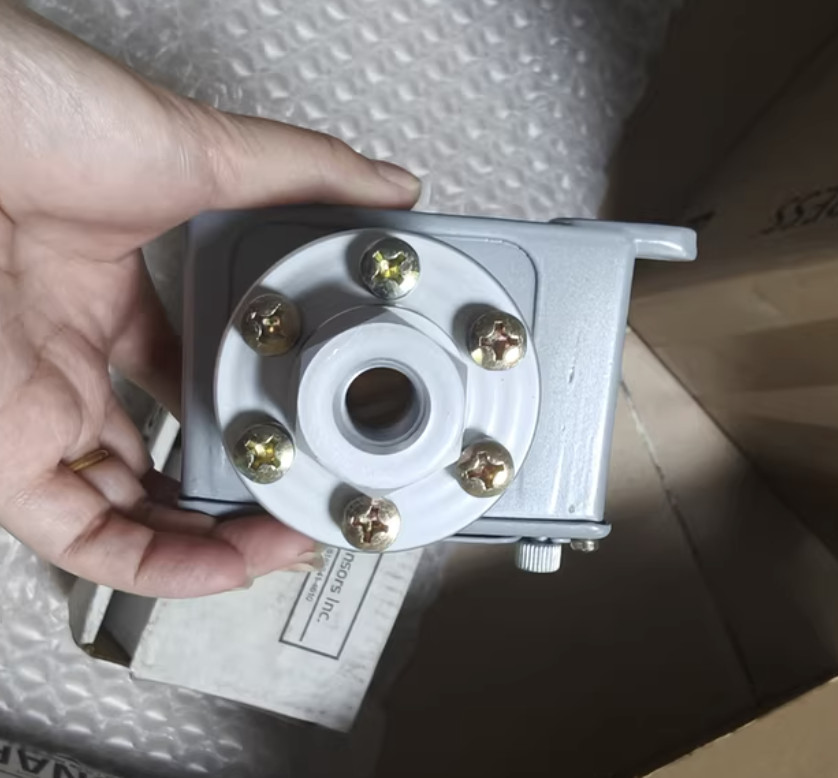 1PC New 604G2 Pressure Switch Fast Shipping