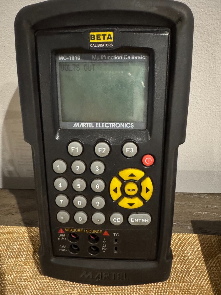 BETA Martel Electronics MC-1010 Multifunction Calibrator - B - For parts only