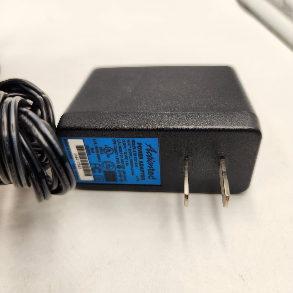 Verizon Cable Model Router MI424WR w/ AC Adapter
