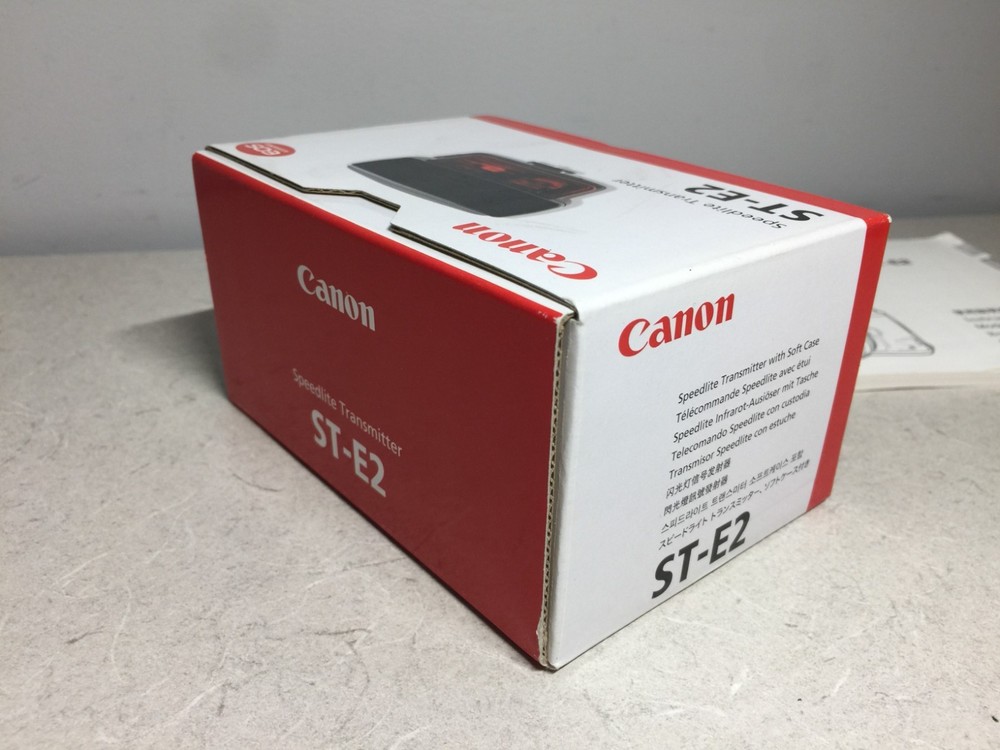 Canon Speedlite Transmitter ST-E2 manual EOS accessory shoe mount flash trigger