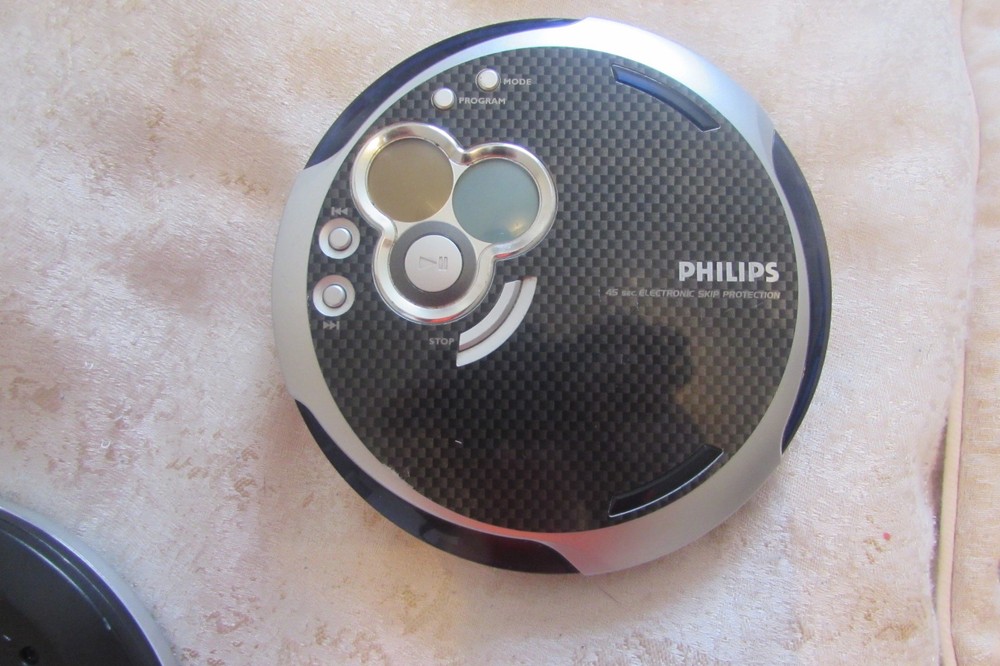 Philips AX5303/05Z Portable CD Player