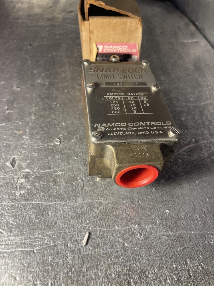 NAMCO EA18015302 LIMIT SWITCH