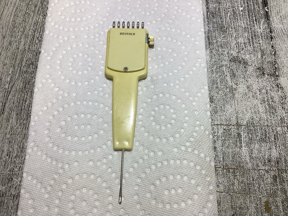 Brother Knitting Machine Transfer Needle Adjustable 1-7 (SC) (E)
