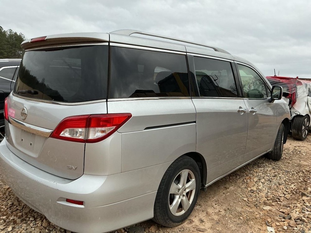 QUEST 2015 Glove Box 4986446