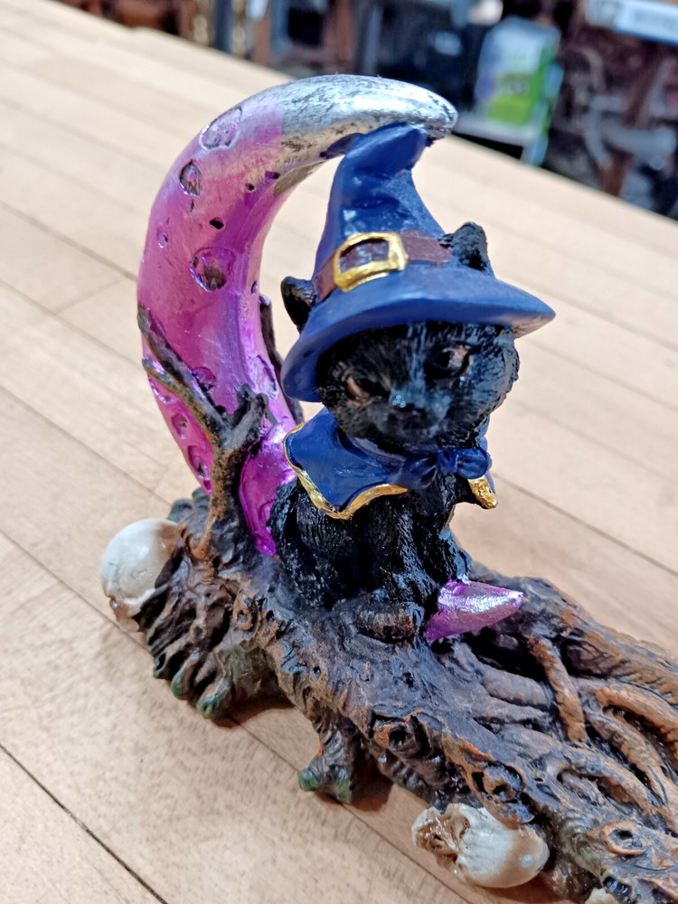 Witch Cat Incense Burner – Crescent Moon & Skull Base