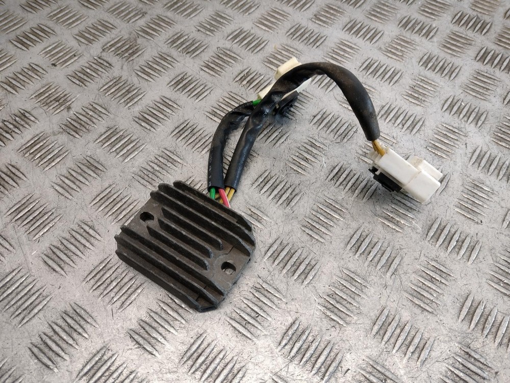 2015 VESPA FLY 125 125 3V RECTIFIER REGULATOR
