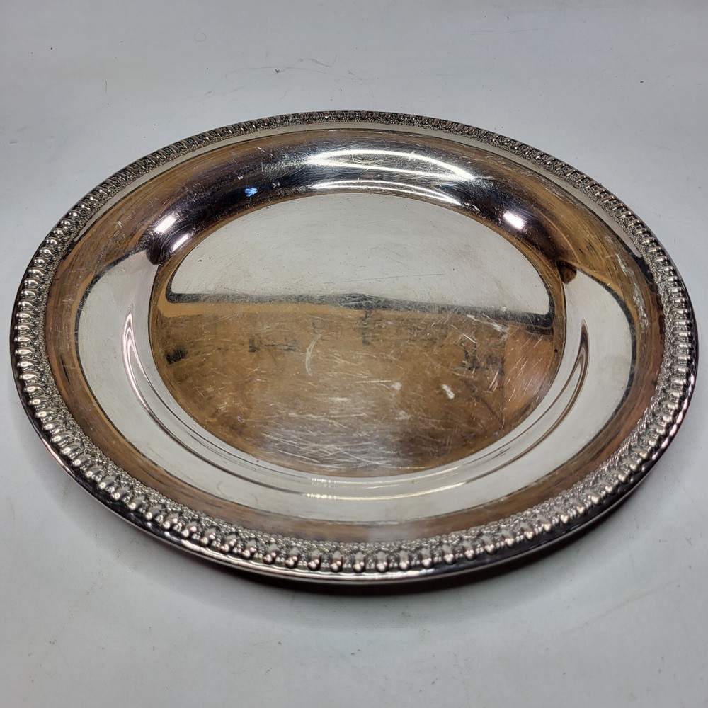 Vintage Wilcox 7075 Silverplate Round Serving Platter 11" International